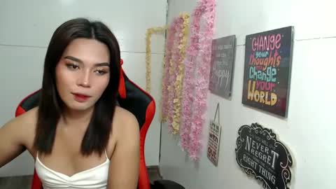 Snapshot of binimika chatting on 03/02/25, 05:14 BINI MIKA online show from 03/02/25, 05:14