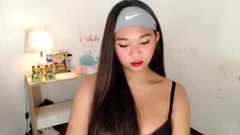 Snapshot of binnie_katchins chatting on 10/16/25, 11:00 binnie_katchins online show from 10/16/25, 11:00