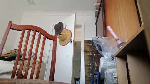 bitchboy864u online show from 10/02/25, 06:31