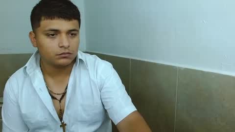 black__and__whiite online show from 10/14/25, 12:11