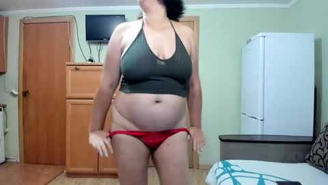Snapshot of black__bird chatting on 09/15/25, 08:42 naughtyKate online show from 09/15/25, 08:42