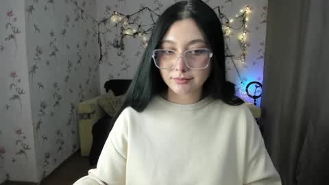 Snapshot of black_berry_bla_ck chatting on 10/30/25, 12:17 black_berry_bla_ck online show from 10/30/25, 12:17