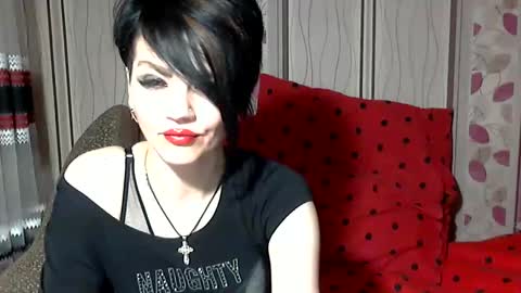 Snapshot of black_hot_01 chatting on 12/04/24, 11:13 black_hot_01 online show from 12/04/24, 11:13