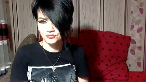 Snapshot of black_hot_01 chatting on 12/11/24, 12:12 black_hot_01 online show from 12/11/24, 12:12