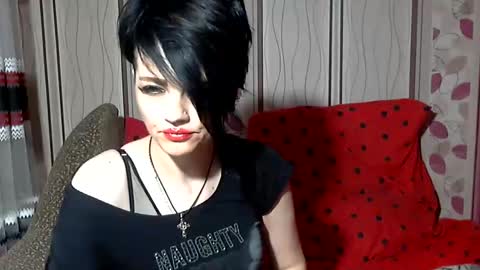 Snapshot of black_hot_01 chatting on 12/12/24, 08:47 black_hot_01 online show from 12/12/24, 08:47