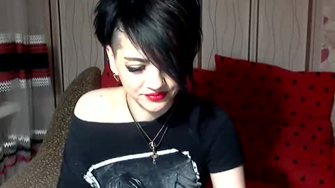 Snapshot of black_hot_01 chatting on 01/05/25, 04:04 black_hot_01 online show from 01/05/25, 04:04