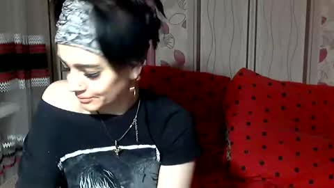 Snapshot of black_hot_01 chatting on 01/05/25, 11:12 black_hot_01 online show from 01/05/25, 11:12