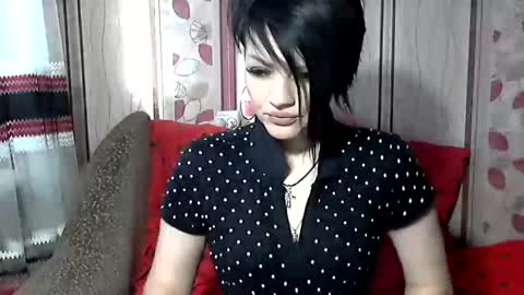 Snapshot of black_hot_01 chatting on 02/17/25, 06:20 black_hot_01 online show from 02/17/25, 06:20