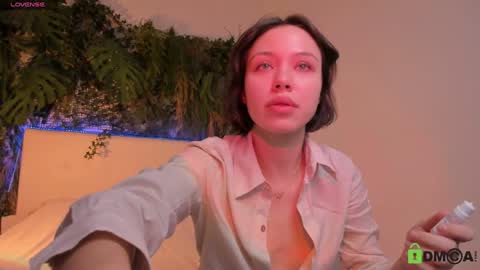 Snapshot of black_jenny chatting on 12/12/24, 10:34 Jenny online show from 12/12/24, 10:34