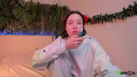 Snapshot of black_jenny chatting on 01/05/25, 01:36 Jenny online show from 01/05/25, 01:36