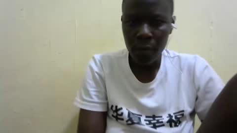 Snapshot of black_queen_ke chatting on 11/01/25, 01:13 black_queen_ke online show from 11/01/25, 01:13