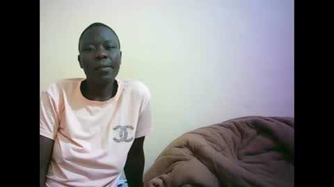 Snapshot of black_queen_ke chatting on 11/30/25, 08:07 black_queen_ke online show from 11/30/25, 08:07