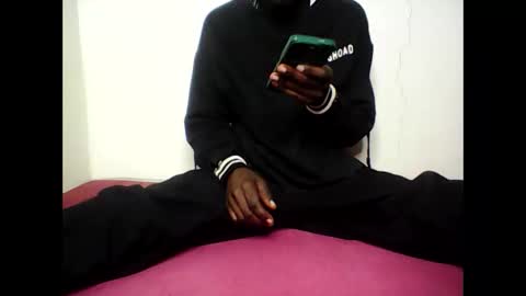 blackcoupel online show from 11/30/25, 07:18