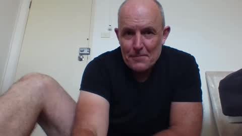 Snapshot of blackdog71 chatting on 03/05/25, 02:46 blackdog71 online show from 03/05/25, 02:46