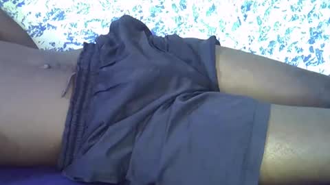 Snapshot of blackdudu0 chatting on 10/27/25, 06:50 Ask in privacy online show from 10/27/25, 06:50