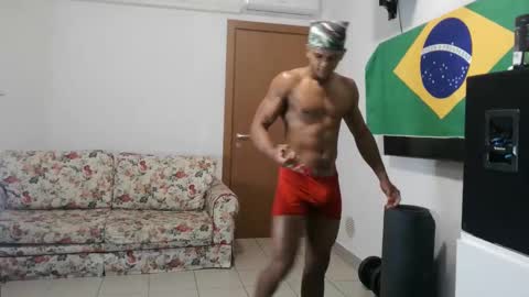 blackkiss_sweet online show from 10/28/25, 04:53