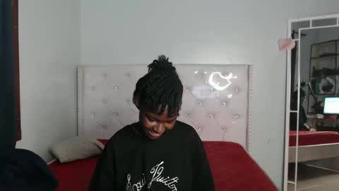 Snapshot of blackmelaninqueen chatting on 10/04/25, 02:09 Cleo online show from 10/04/25, 02:09