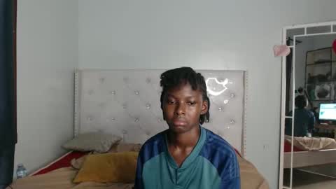 Snapshot of blackmelaninqueen chatting on 10/08/25, 07:28 Cleo online show from 10/08/25, 07:28