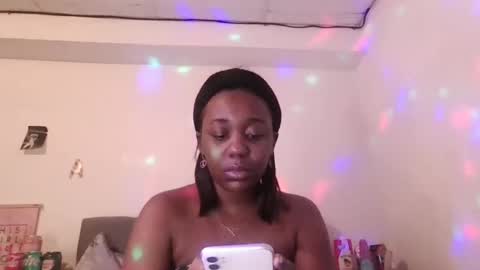 Snapshot of blackqueen888 chatting on 12/26/24, 10:41 blackqueen888 online show from 12/26/24, 10:41