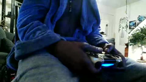 Snapshot of blackriches96 chatting on 11/30/25, 07:23 blackriches96 online show from 11/30/25, 07:23