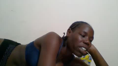 Snapshot of blacksexygal chatting on 09/16/25, 06:31 SARAH online show from 09/16/25, 06:31