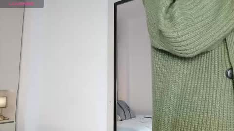 GRACE online show from 11/18/25, 05:12