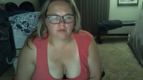 Snapshot of bladesizzo3111 chatting on 09/19/25, 07:21 bladesizzo3111 online show from 09/19/25, 07:21