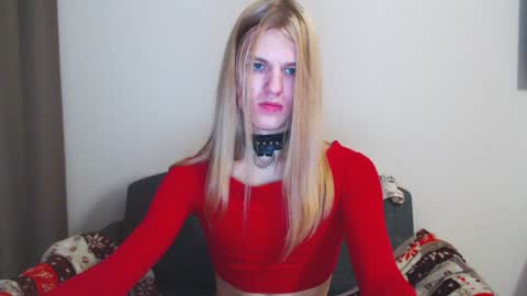 Snapshot of blaire_18 chatting on 01/06/25, 12:16 blaire 18 online show from 01/06/25, 12:16