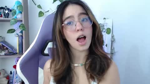   online show from 01/03/25, 03:12