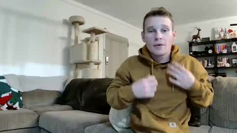 Snapshot of blakeandskylar chatting on 12/15/24, 03:45 BlakeAndSkylar online show from 12/15/24, 03:45