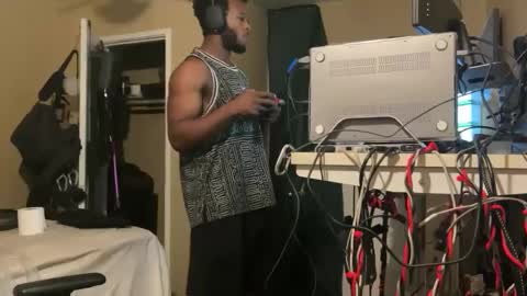 Blackjag00 online show from 09/29/25, 02:16