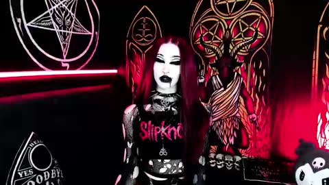   online show from 11/01/25, 05:26