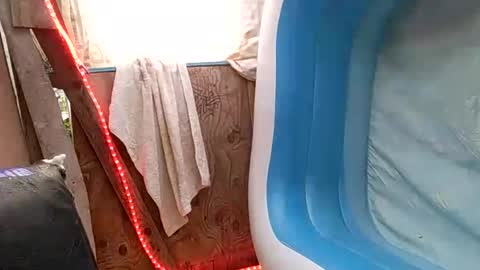 Snapshot of blazze_grade chatting on 09/21/25, 01:29 blazze_grade online show from 09/21/25, 01:29