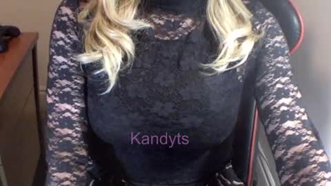Kandyts online show from 10/24/25, 01:03