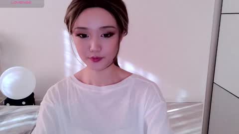 Snapshot of blon_kater chatting on 01/11/25, 05:41 YoYo online show from 01/11/25, 05:41