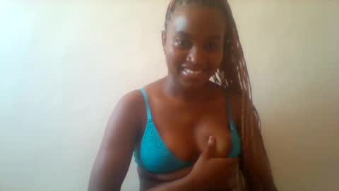 Snapshot of blondebarbiey chatting on 03/06/25, 08:19 blonde online show from 03/06/25, 08:19