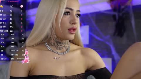 blondie_muller online show from 10/29/25, 09:05