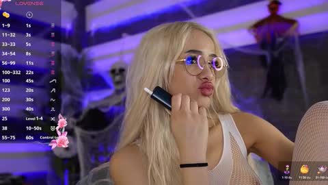 blondie_muller online show from 11/04/25, 09:03