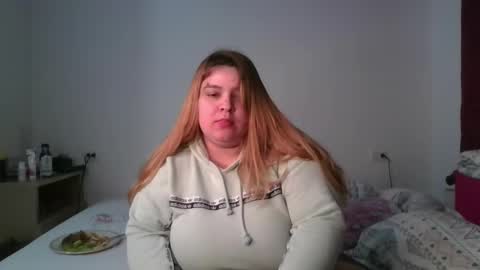 Snapshot of blondyliciousx chatting on 02/03/25, 04:25 katartistic name online show from 02/03/25, 04:25