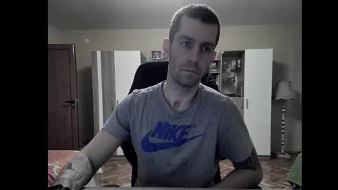 Snapshot of blue_eyed_wolf chatting on 01/16/25, 03:02 Runaway online show from 01/16/25, 03:02
