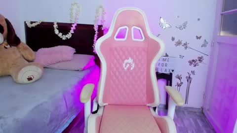 Linda  online show from 01/29/25, 07:22