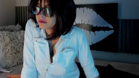 blue_sixx online show from 10/04/25, 10:52