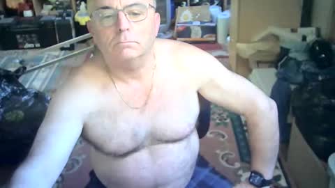 bluebox65 online show from 11/12/25, 02:50