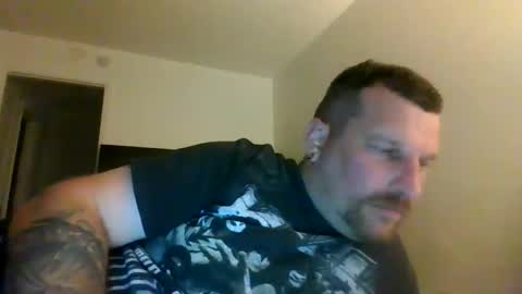 bluedemoneyes1986 online show from 09/17/25, 02:24