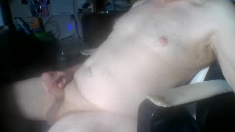 Snapshot of bluexenon chatting on 02/11/25, 09:35 bluexenon online show from 02/11/25, 09:35