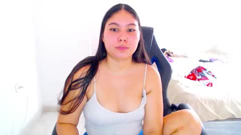  Hey guysI am BrendaWelcome my room online show from 11/05/25, 08:20