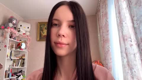 Milou online show from 09/26/25, 11:25