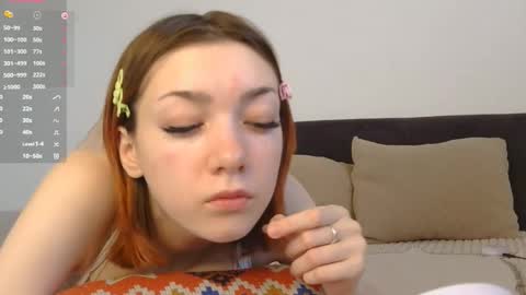 Snapshot of blush_lover chatting on 11/16/25, 10:10 Kate online show from 11/16/25, 10:10