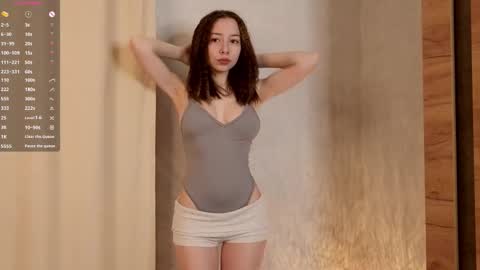 Dolores online show from 10/11/25, 06:12