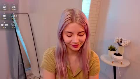 Chloe online show from 10/27/25, 06:06